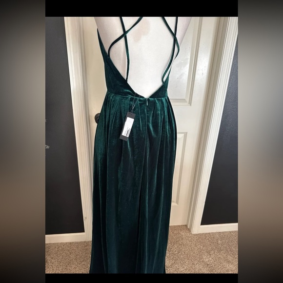 NWT Lucy Paris Emerald Green Velvet Maxi Dress size Small - Picture 7 of 12